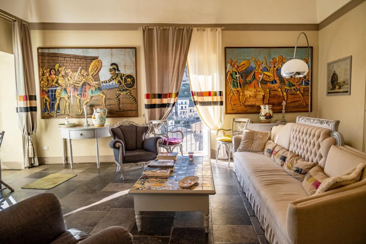 شقة Jasmine Modica Luxury House المظهر الخارجي الصورة
